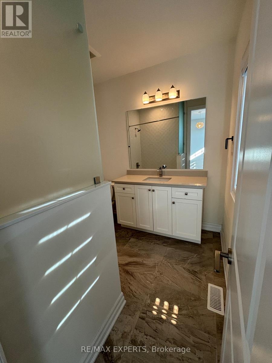 13 Ballantyne Boulevard, Vaughan (Vellore Village), Ontario  L4L 1A6 - Photo 41 - N12740176