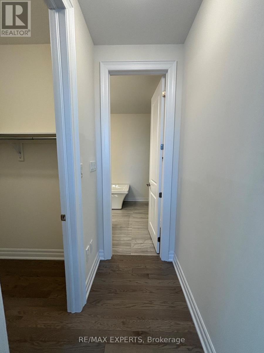 13 Ballantyne Boulevard, Vaughan (Vellore Village), Ontario  L4L 1A6 - Photo 37 - N12740176