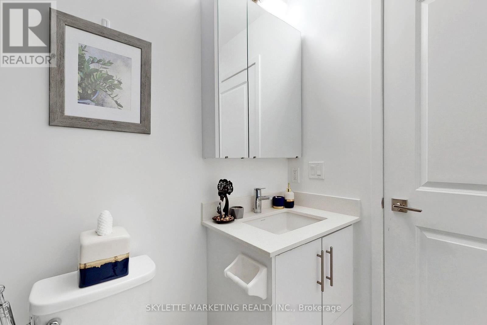 410 - 75 Oneida Crescent, Richmond Hill, Ontario  L4B 0H3 - Photo 29 - N12767668