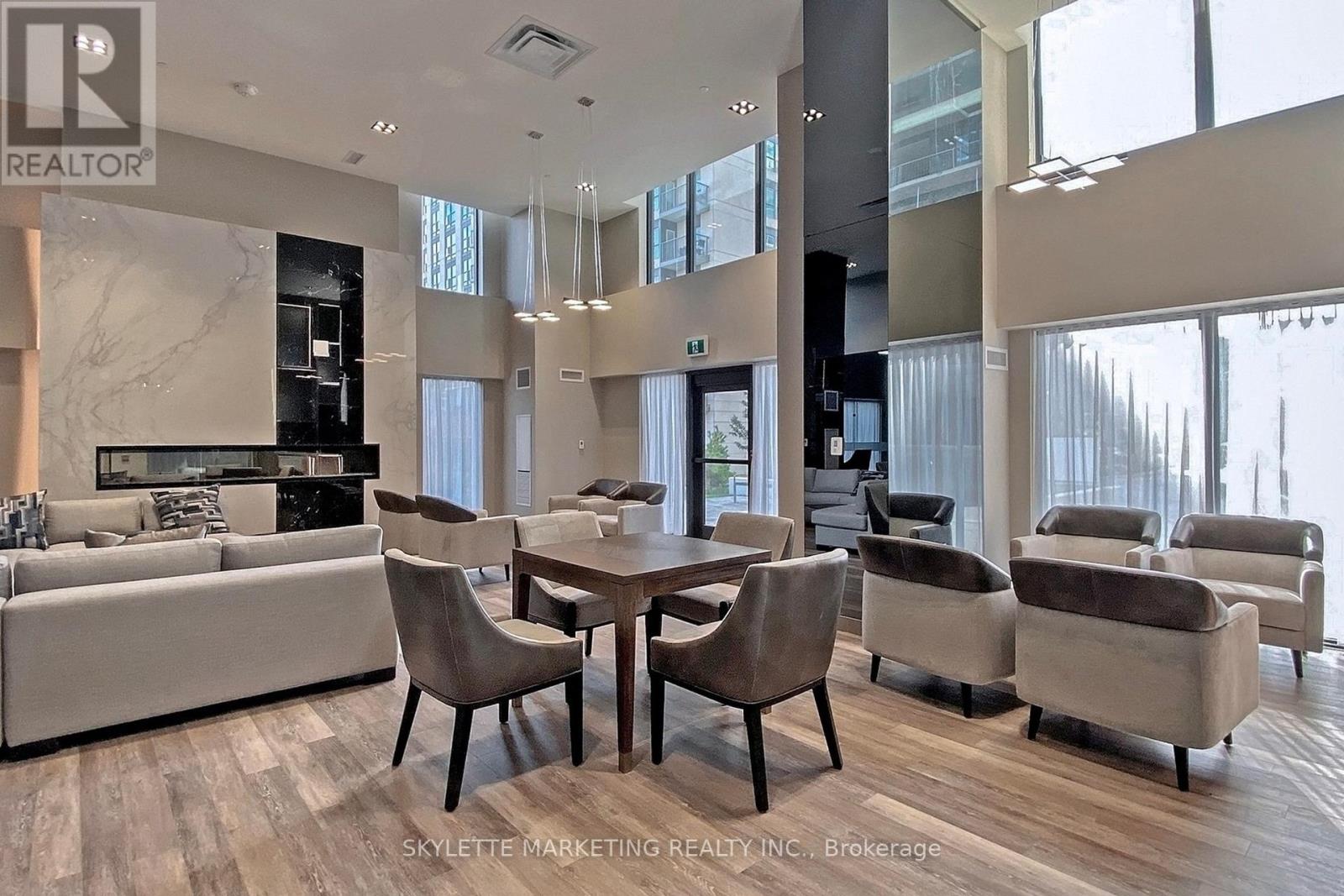 410 - 75 Oneida Crescent, Richmond Hill, Ontario  L4B 0H3 - Photo 35 - N12767668