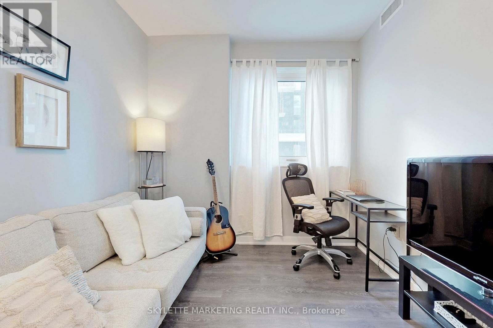 410 - 75 Oneida Crescent, Richmond Hill, Ontario  L4B 0H3 - Photo 26 - N12767668