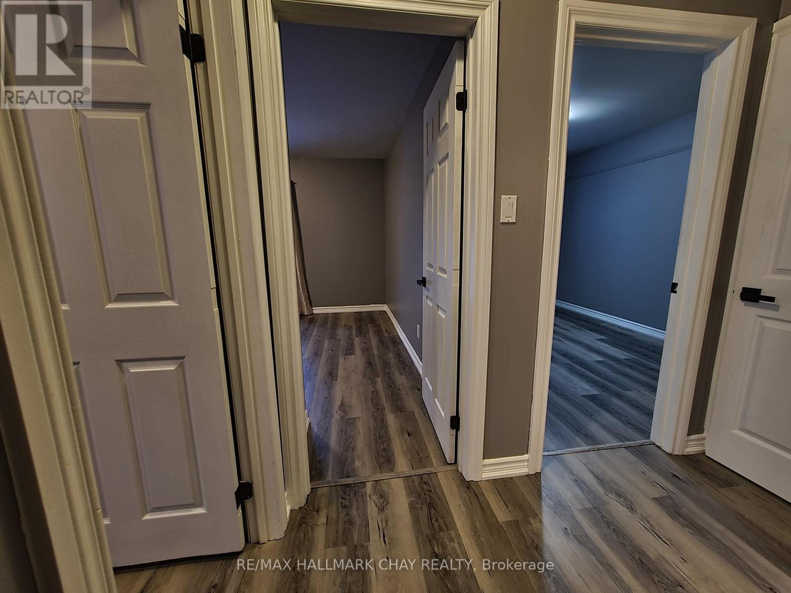 39 Bernick Drive, Barrie (Grove East), Ontario  L4M 5C1 - Photo 8 - S12767618