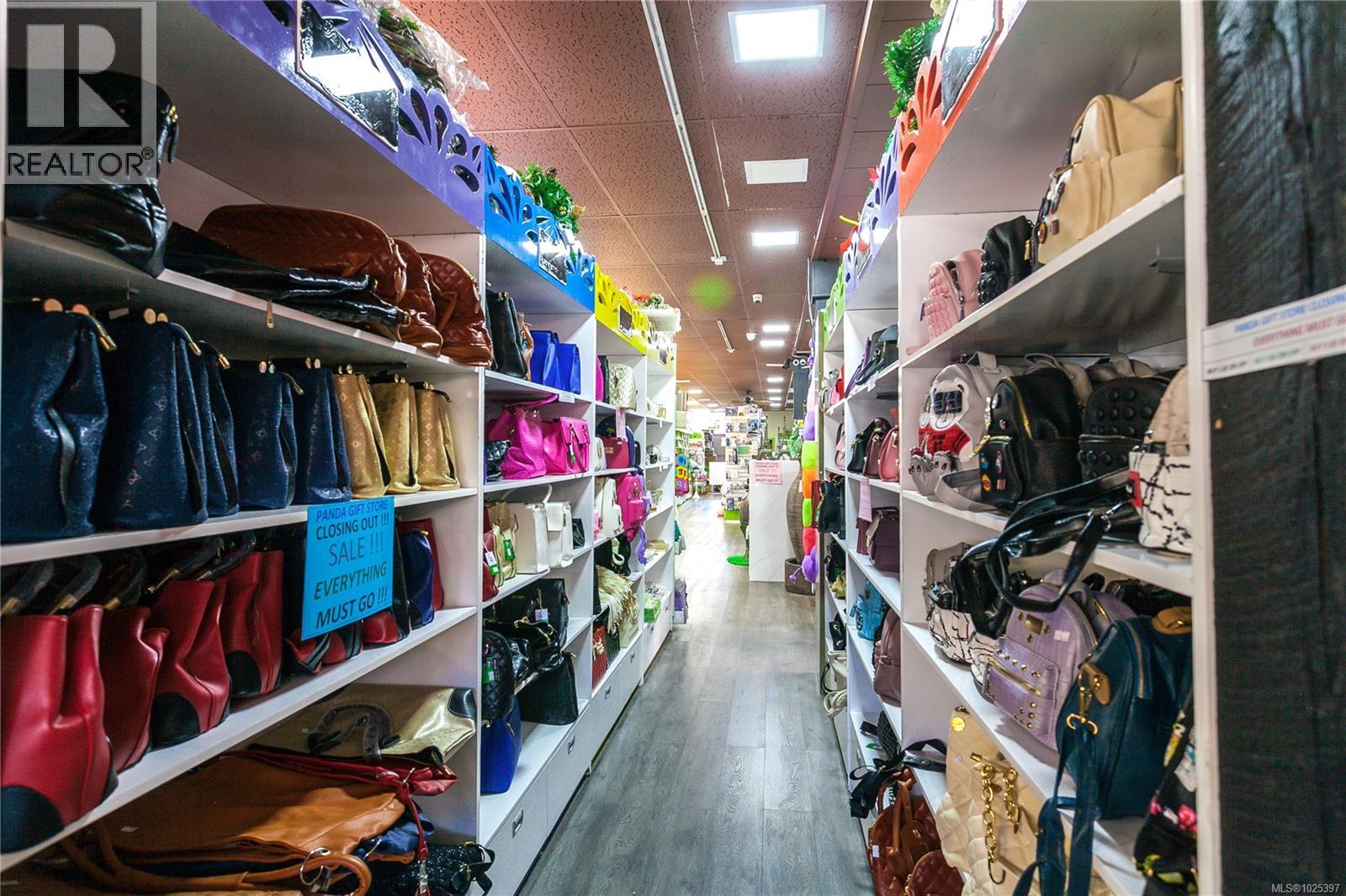 285 5th St, Courtenay, British Columbia  V9N 1J5 - Photo 16 - 1025397