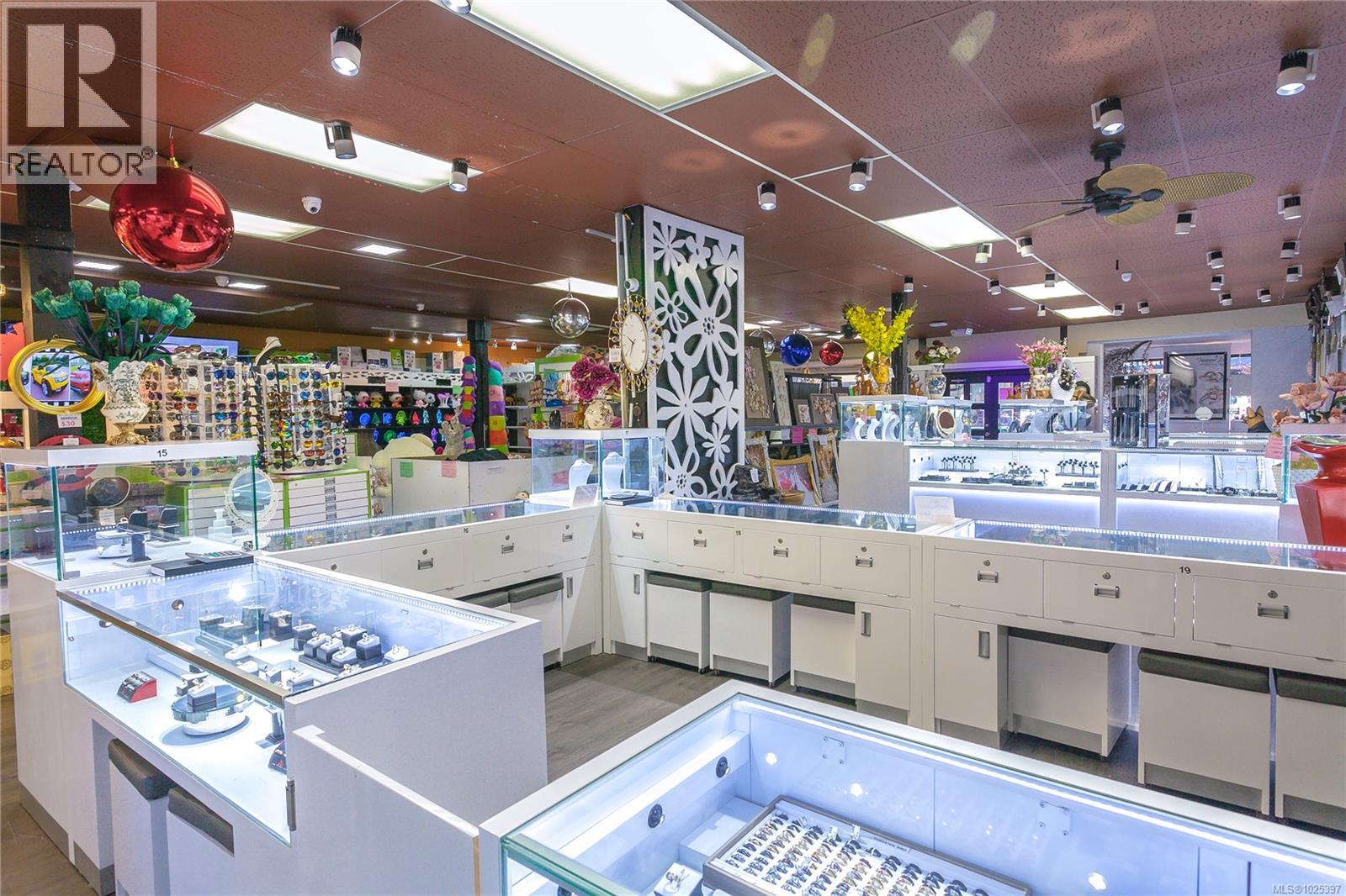 285 5th St, Courtenay, British Columbia  V9N 1J5 - Photo 22 - 1025397