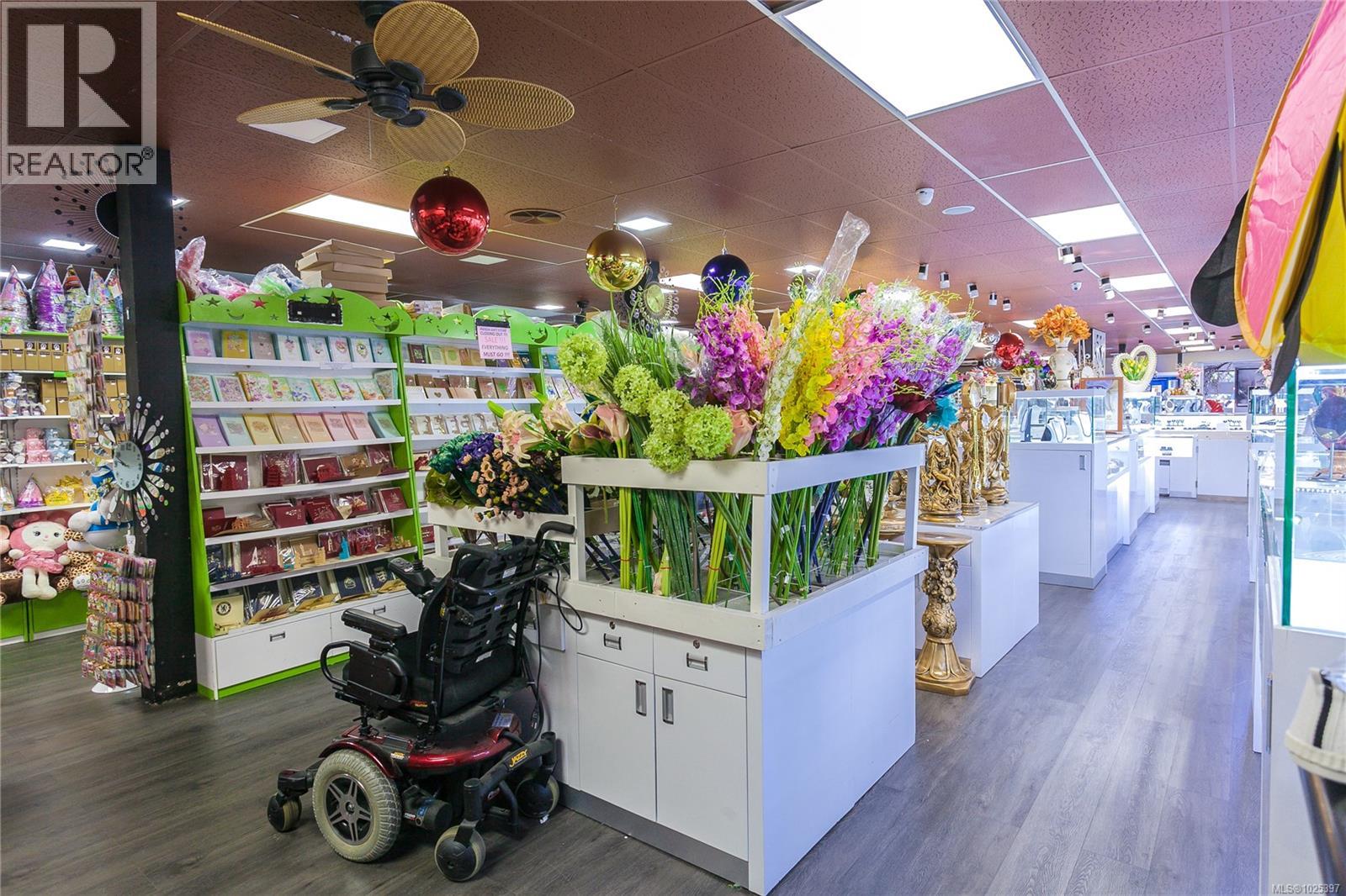 285 5th St, Courtenay, British Columbia  V9N 1J5 - Photo 24 - 1025397