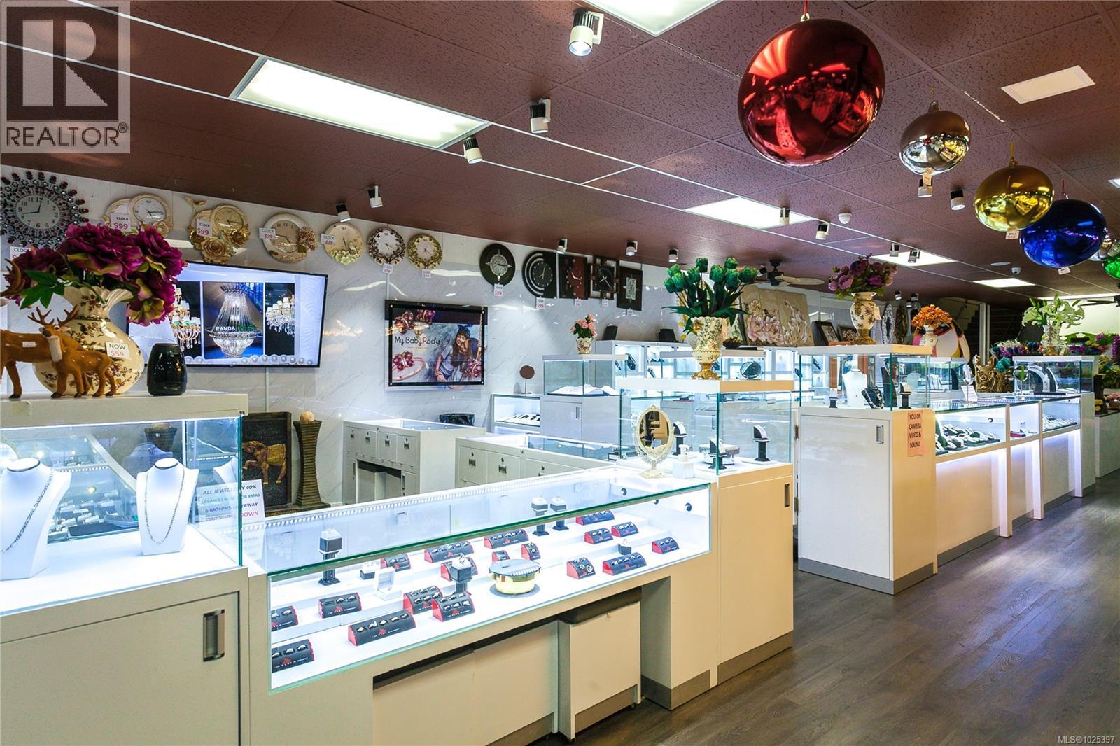 285 5th St, Courtenay, British Columbia  V9N 1J5 - Photo 29 - 1025397