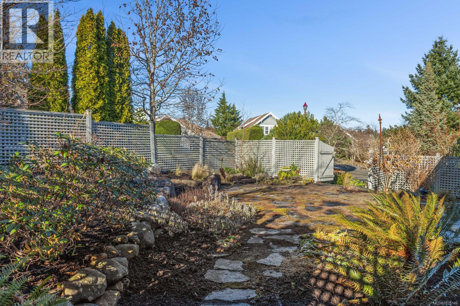 3363 Majestic Dr, Courtenay, British Columbia  V9N 9X6 - Photo 64 - 1025146