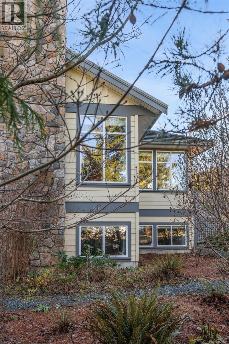 3363 Majestic Dr, Courtenay, British Columbia  V9N 9X6 - Photo 67 - 1025146