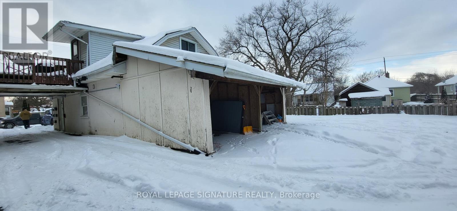 22 Kennedy Street, Welland, Ontario  L3B 3R6 - Photo 13 - X12767236