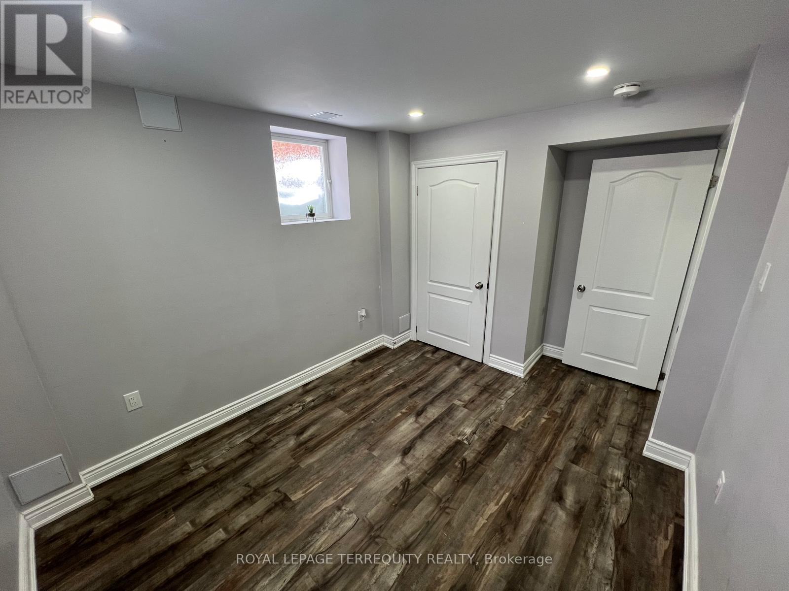 15 Tiger Crescent, Brampton, Ontario  L6R 4C1 - Photo 10 - W12767622