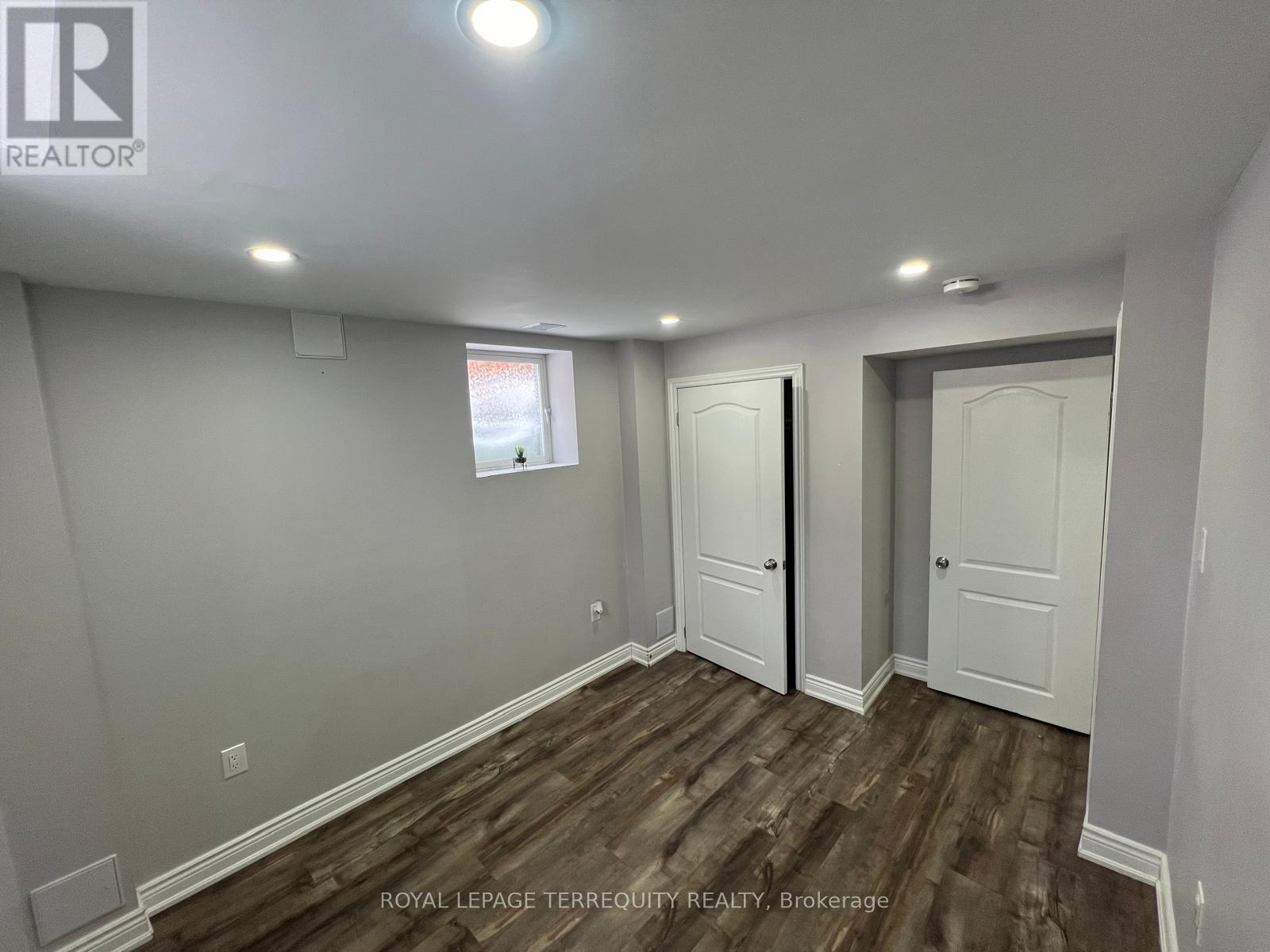 15 Tiger Crescent, Brampton, Ontario  L6R 4C1 - Photo 11 - W12767622