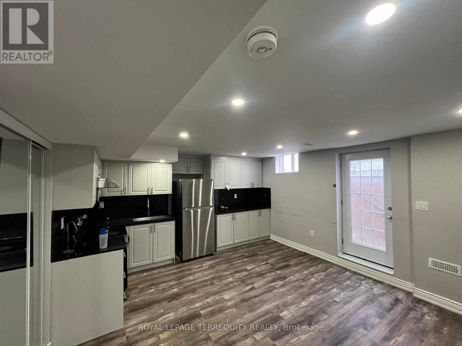 15 Tiger Crescent, Brampton, Ontario  L6R 4C1 - Photo 18 - W12767622