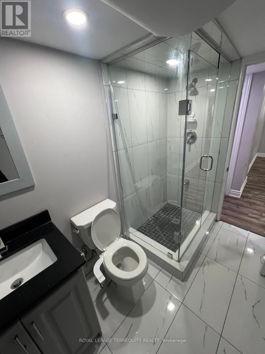 15 Tiger Crescent, Brampton, Ontario  L6R 4C1 - Photo 21 - W12767622