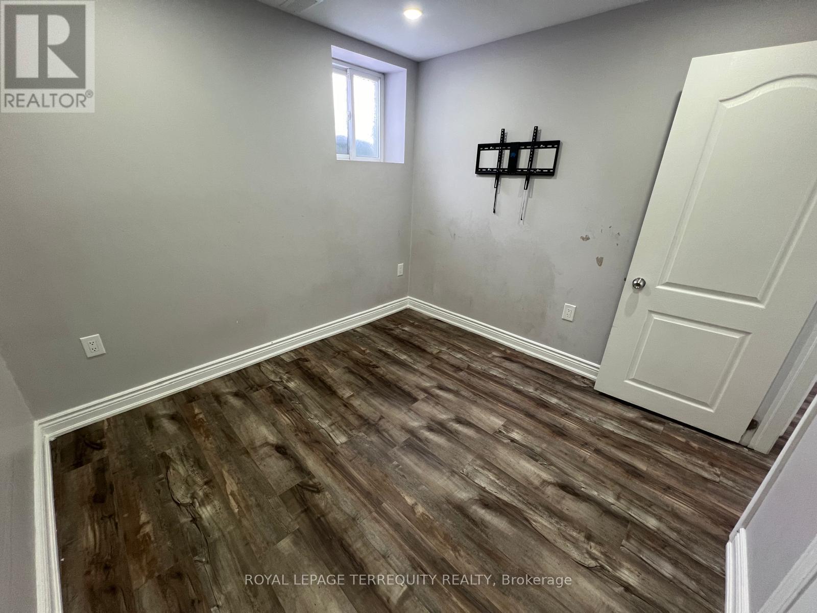 15 Tiger Crescent, Brampton, Ontario  L6R 4C1 - Photo 27 - W12767622