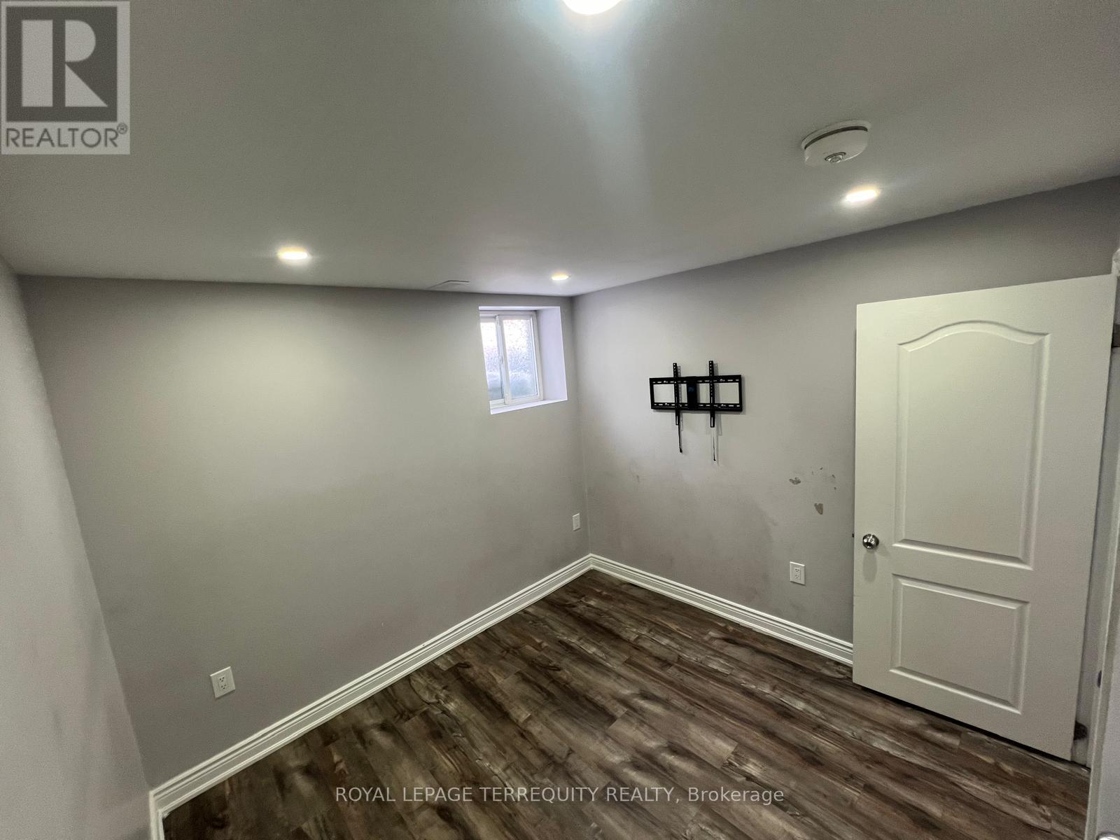 15 Tiger Crescent, Brampton, Ontario  L6R 4C1 - Photo 28 - W12767622