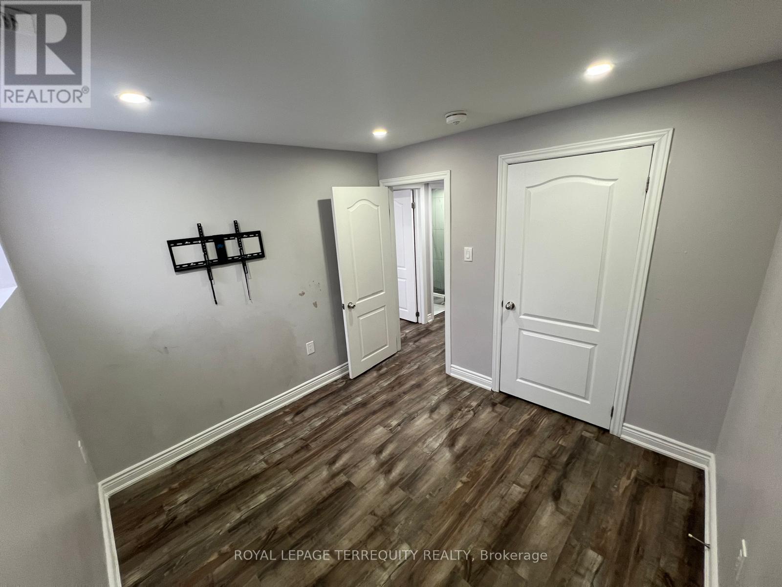 15 Tiger Crescent, Brampton, Ontario  L6R 4C1 - Photo 29 - W12767622