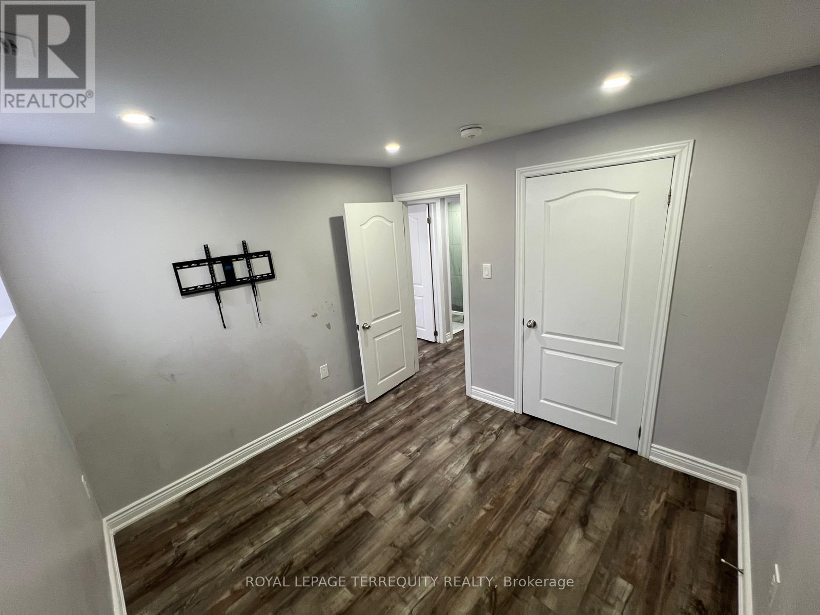 15 Tiger Crescent, Brampton, Ontario  L6R 4C1 - Photo 30 - W12767622