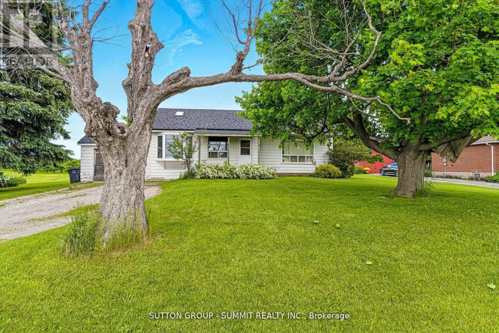 8555 Heritage Road, Brampton, Ontario  L6Y 0E4 - Photo 2 - W12767640