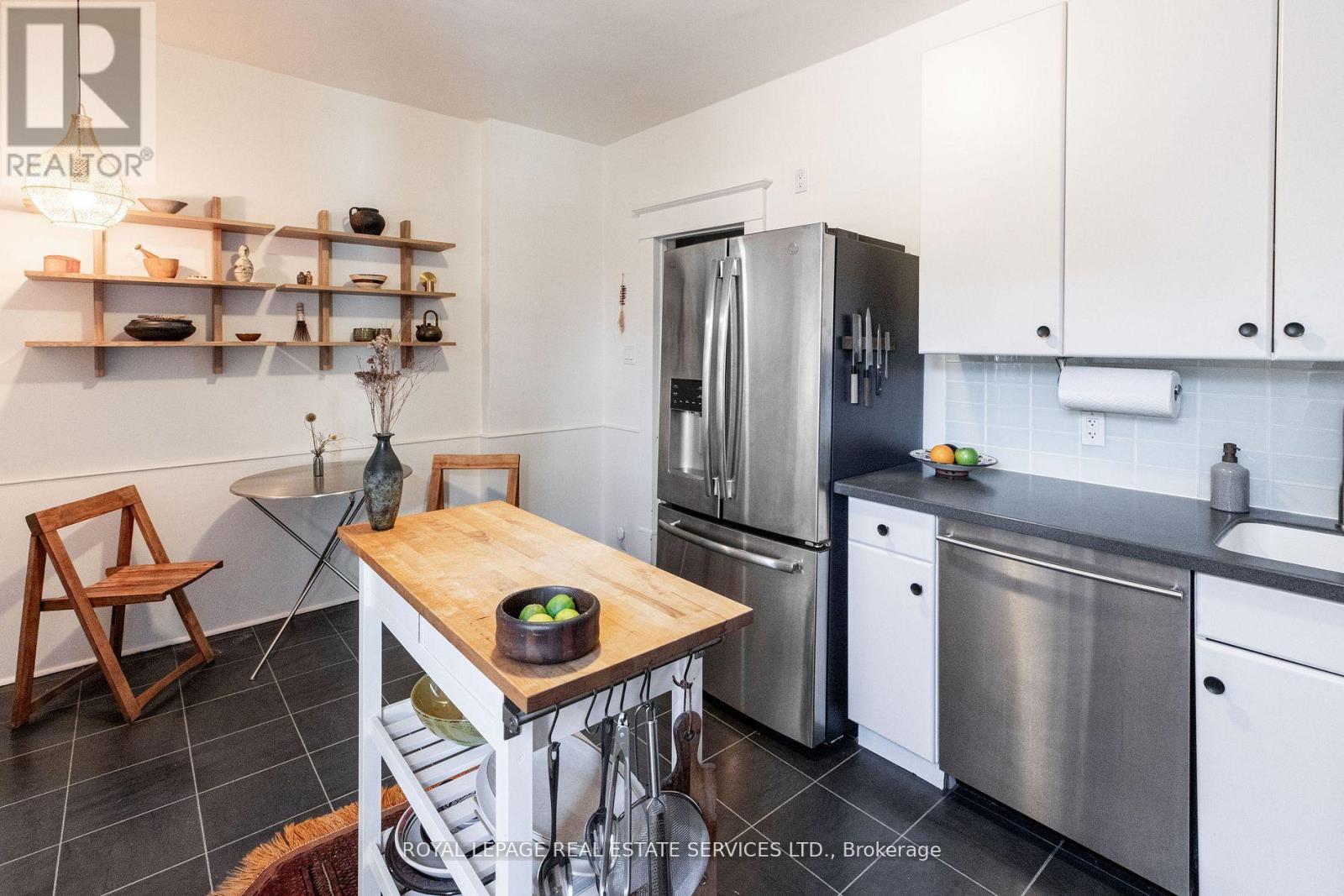 57 Boon Avenue, Toronto, Ontario  M6E 3Z2 - Photo 23 - W12767684