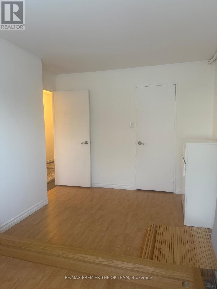 37 - 1016 Falgarwood Drive, Oakville, Ontario  L6H 2P5 - Photo 32 - W12767722