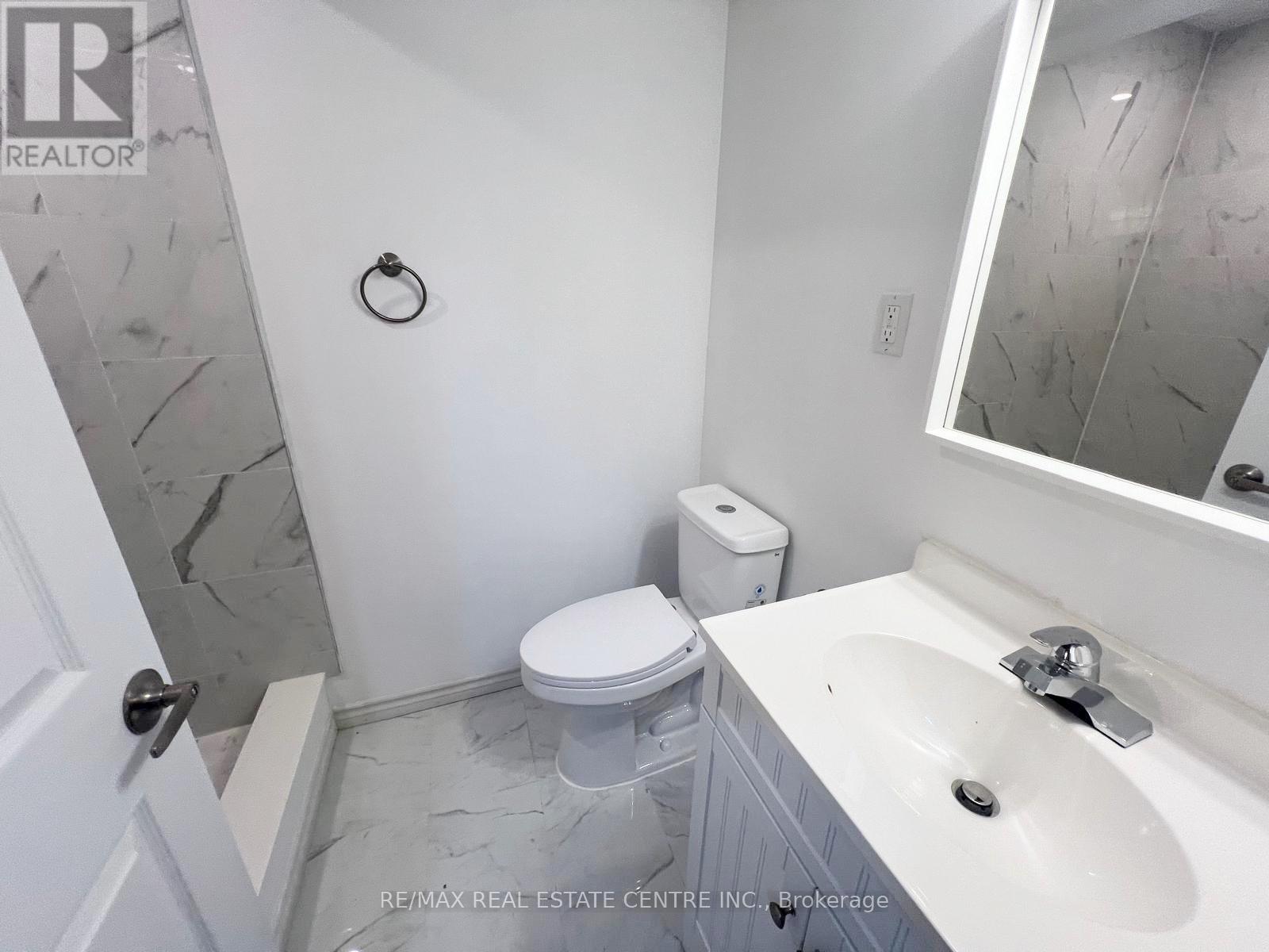 1300 Basswood Crescent, Milton, Ontario  L9T 7E7 - Photo 41 - W12767726