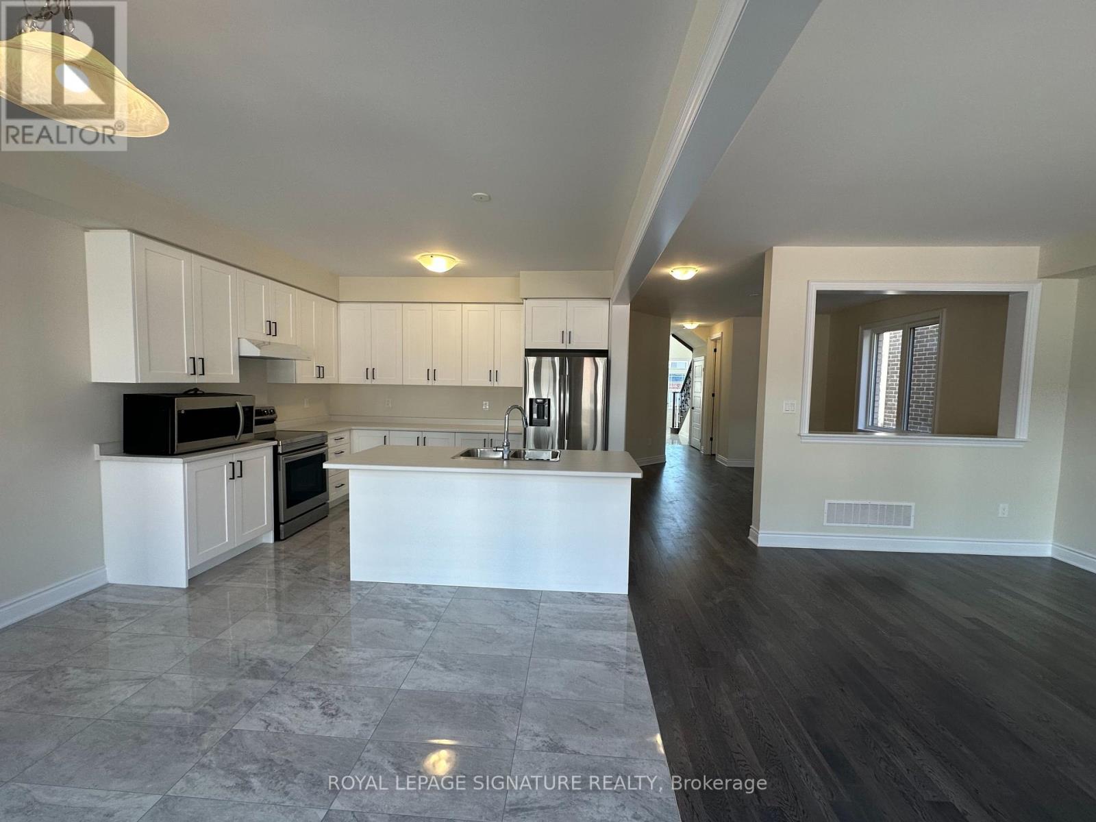 298 Forks Road, Welland, Ontario  L3B 0M2 - Photo 11 - X12767690