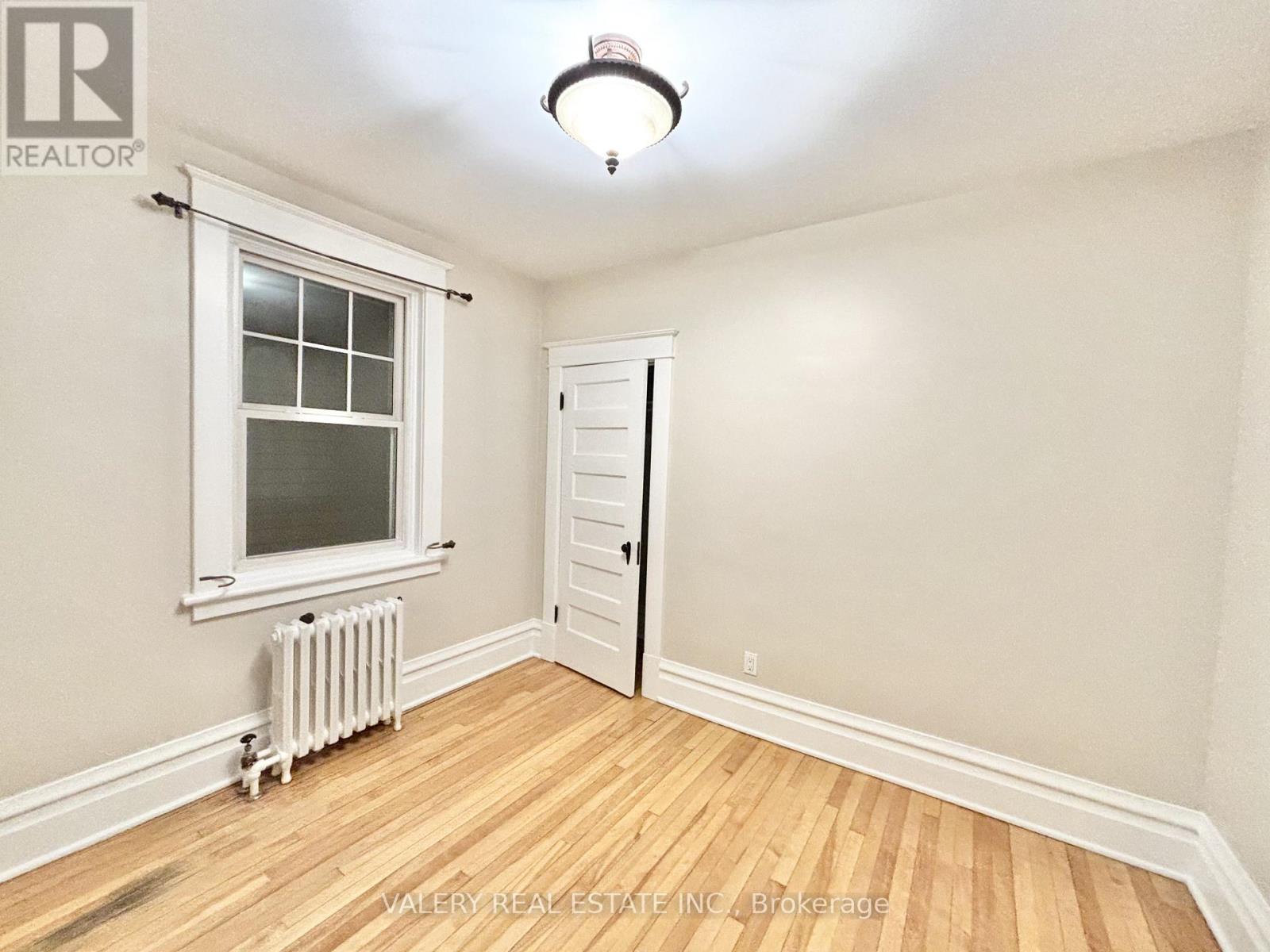 Main - 81 Heney Street, Ottawa, Ontario K1N 5V7 - Photo 4 - X12767692