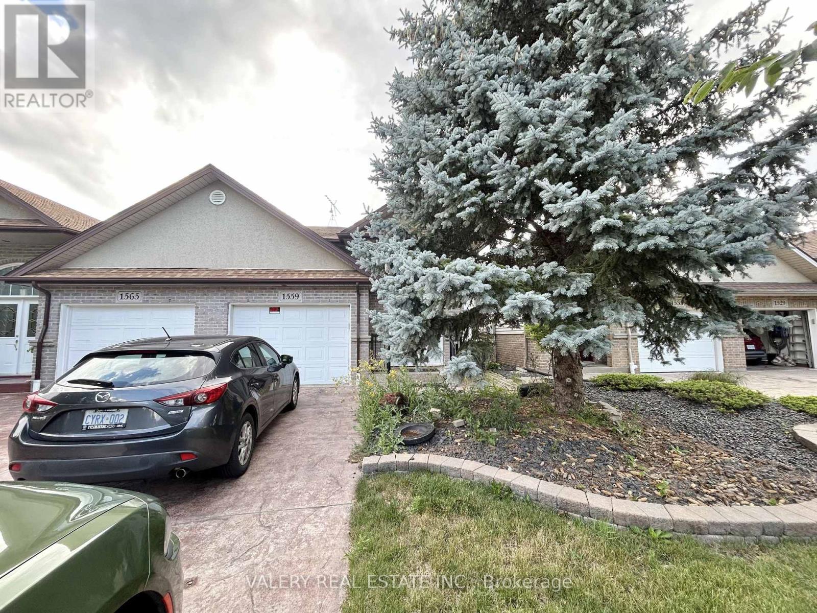 3 - 1559 Chateau Avenue, Tecumseh, Ontario  N8P 1M3 - Photo 18 - X12767698