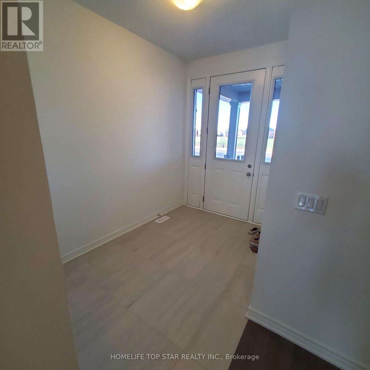 95 Picardy Drive, Hamilton, Ontario  L8J 2X1 - Photo 11 - X12767714