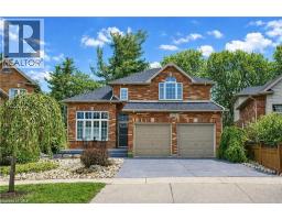 152 LENA Crescent, Cambridge, Ontario
