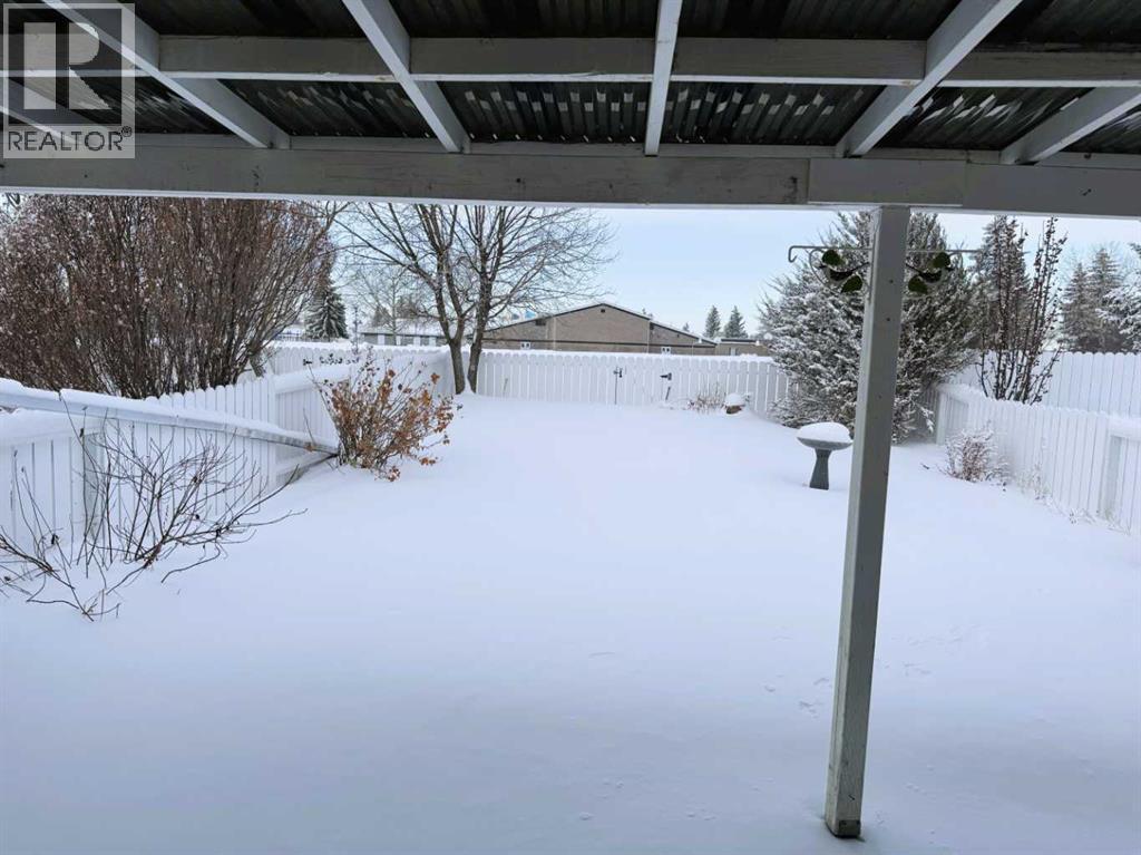 44 Dale Close, Red Deer, Alberta  T4R 2L5 - Photo 8 - A2276194