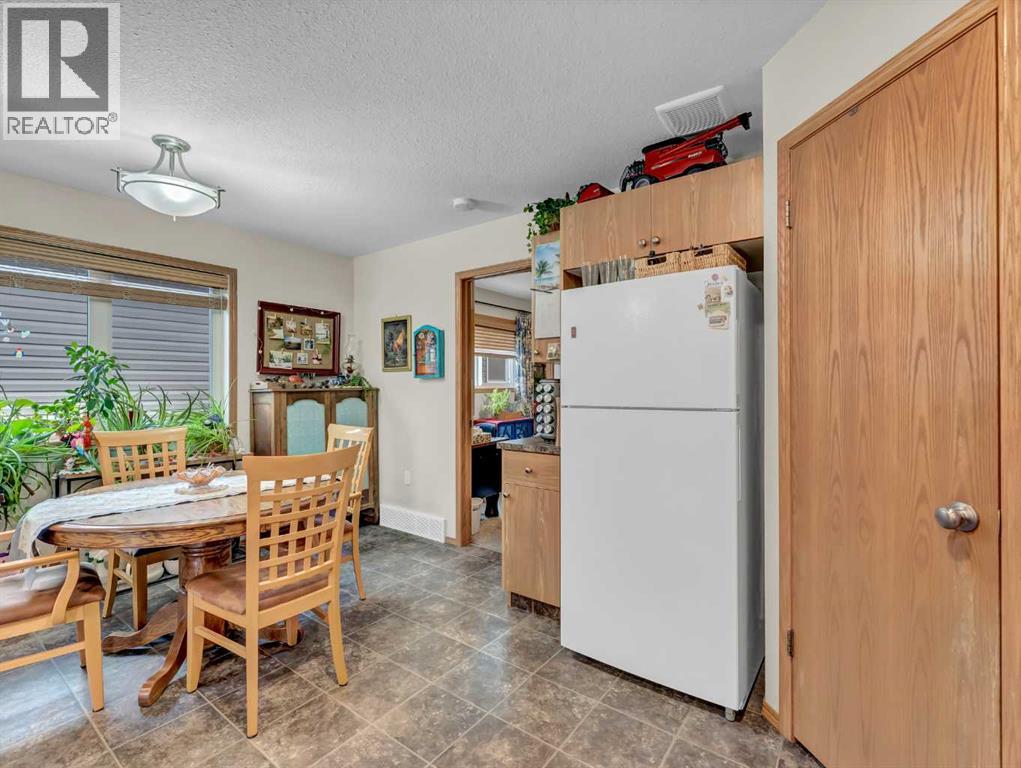 628 Industrial Avenue Se, Medicine Hat, Alberta  T1A 3L3 - Photo 19 - A2282918