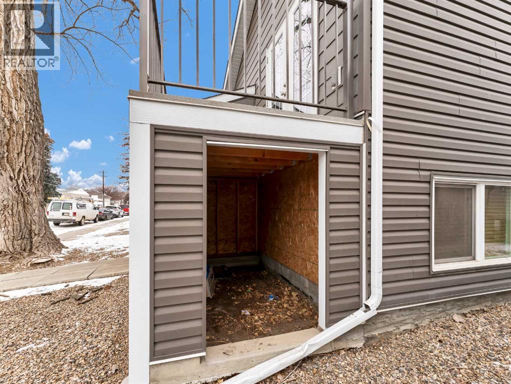 630 Industrial Avenue Se, Medicine Hat, Alberta  T1A 3L3 - Photo 4 - A2282921