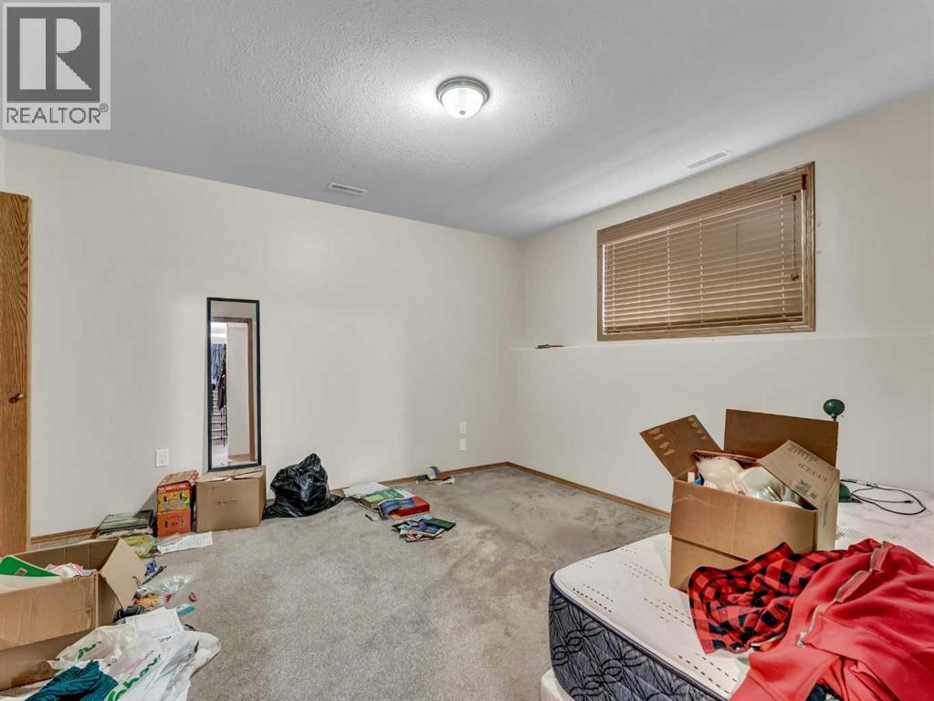 630 Industrial Avenue Se, Medicine Hat, Alberta  T1A 3L3 - Photo 31 - A2282921