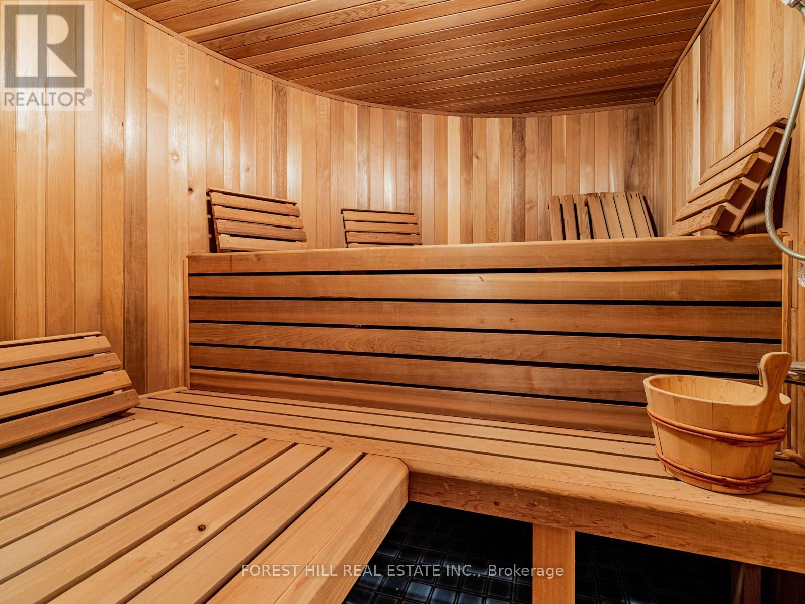 17 Dunloe Road, Richmond Hill (Bayview Hill), Ontario  L4B 2H6 - Photo 47 - N12754896