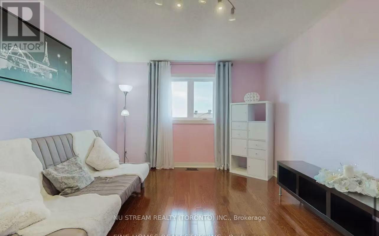 #main - 85 Patti Mcculloch Way, Newmarket, Ontario  L3X 3G1 - Photo 20 - N12764044