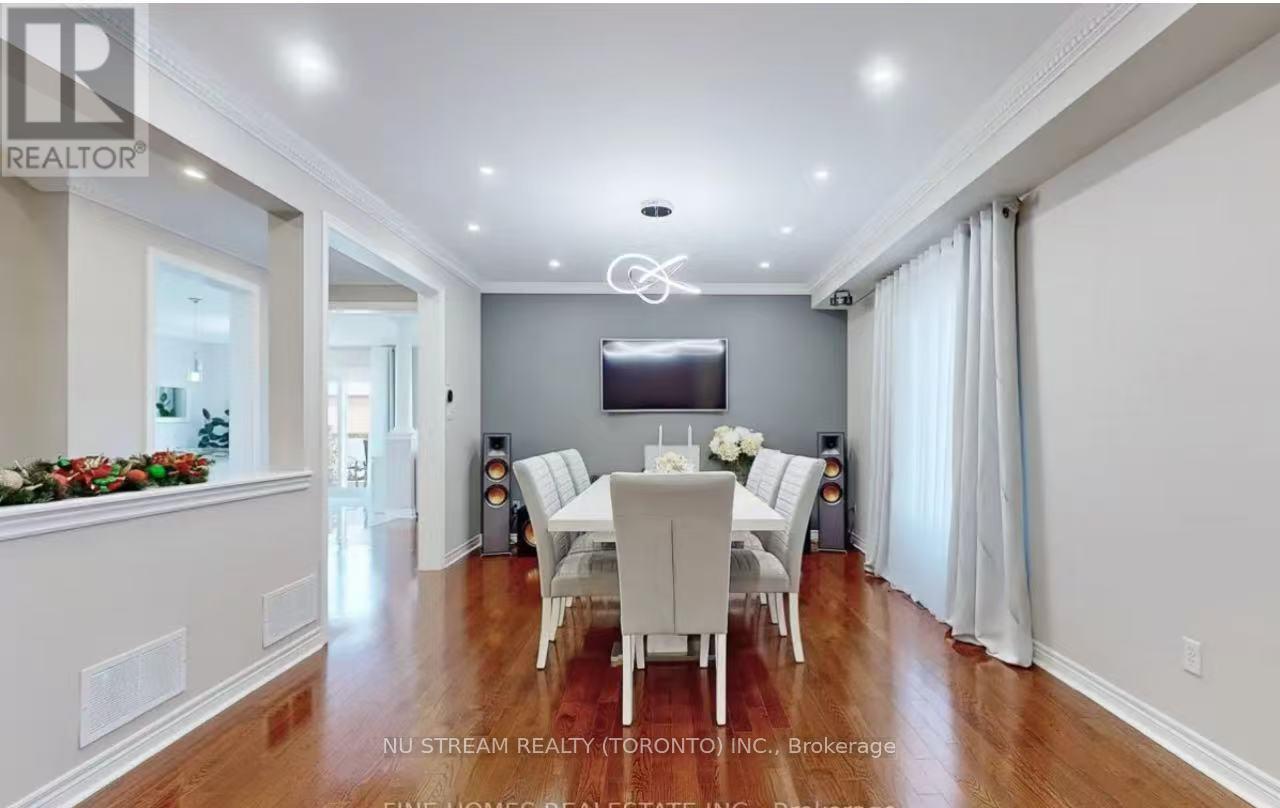 #main - 85 Patti Mcculloch Way, Newmarket, Ontario  L3X 3G1 - Photo 3 - N12764044