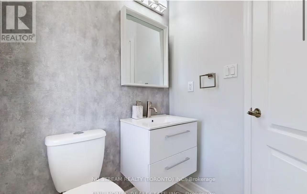 #main - 85 Patti Mcculloch Way, Newmarket, Ontario  L3X 3G1 - Photo 9 - N12764044