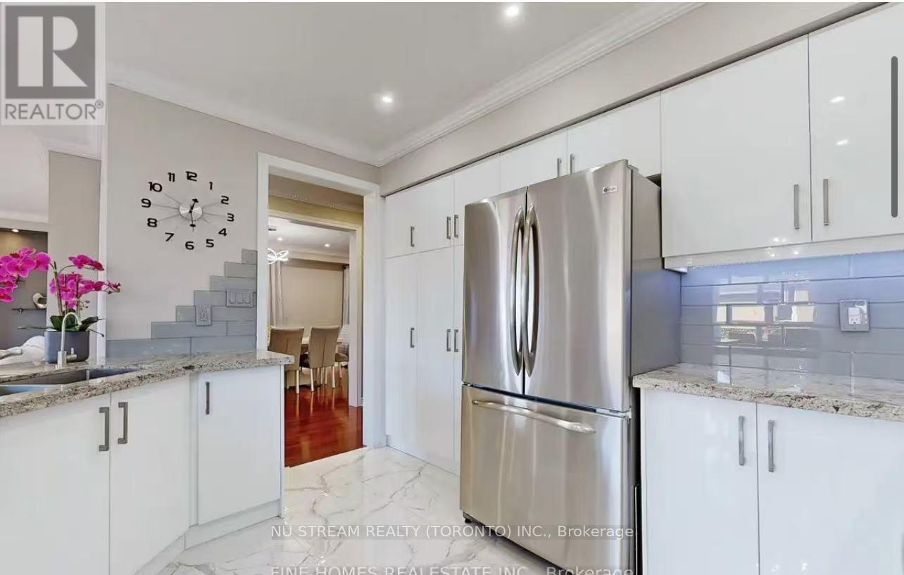 #main - 85 Patti Mcculloch Way, Newmarket, Ontario  L3X 3G1 - Photo 8 - N12764044