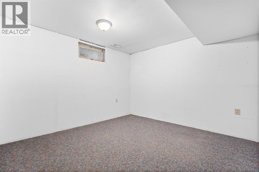 724 Pinecliff Road Ne, Calgary, Alberta  T1Y 3X1 - Photo 30 - A2282722