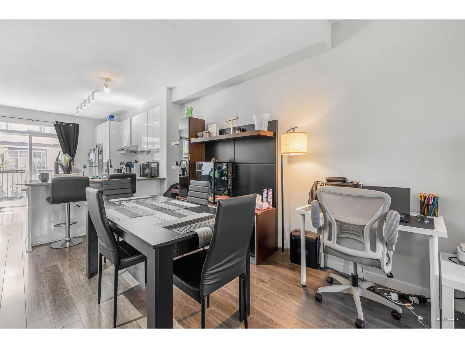 94 30930 Westridge Place, Abbotsford, British Columbia  V2T 0H6 - Photo 8 - R3085843