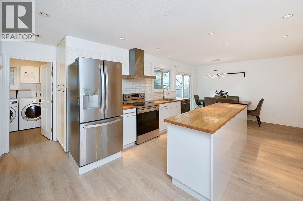 3256 Dunkirk Avenue, Coquitlam, British Columbia  V3E 1G4 - Photo 5 - R3086806