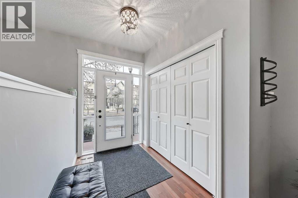 2959 Peacekeepers Way Sw, Calgary, Alberta  T3E 7R5 - Photo 2 - A2284210