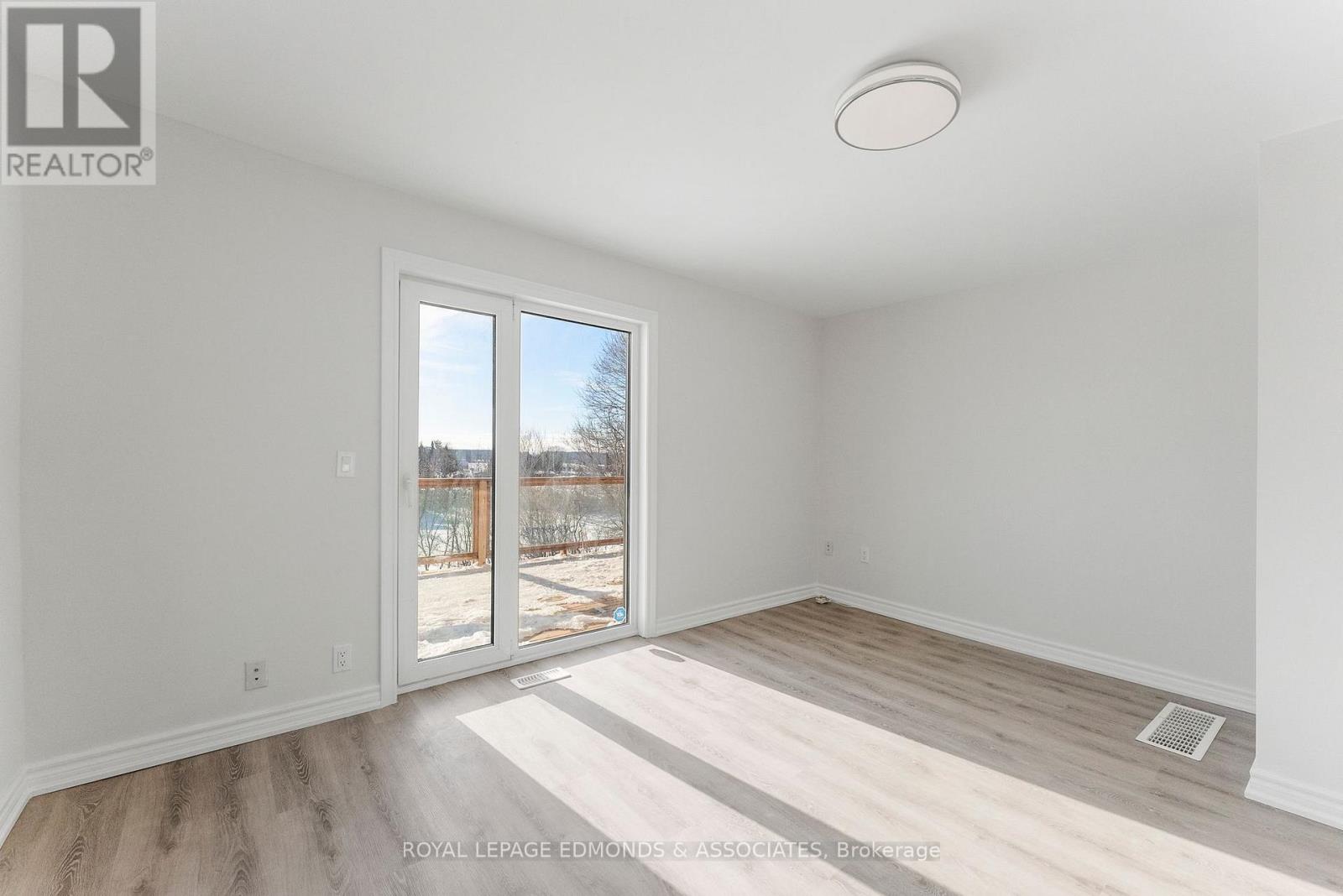 1855 Beachburg Road, Whitewater Region, Ontario  K0J 1C0 - Photo 16 - X12767852