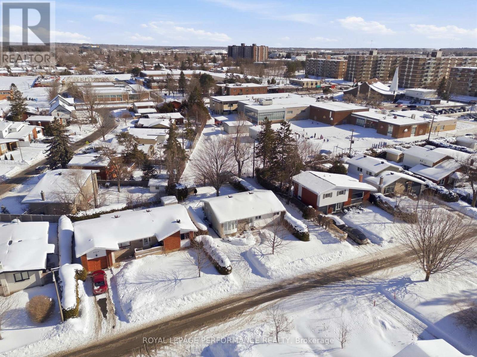 2266 Fife Crescent, Ottawa, Ontario  K1G 2Z4 - Photo 30 - X12767824