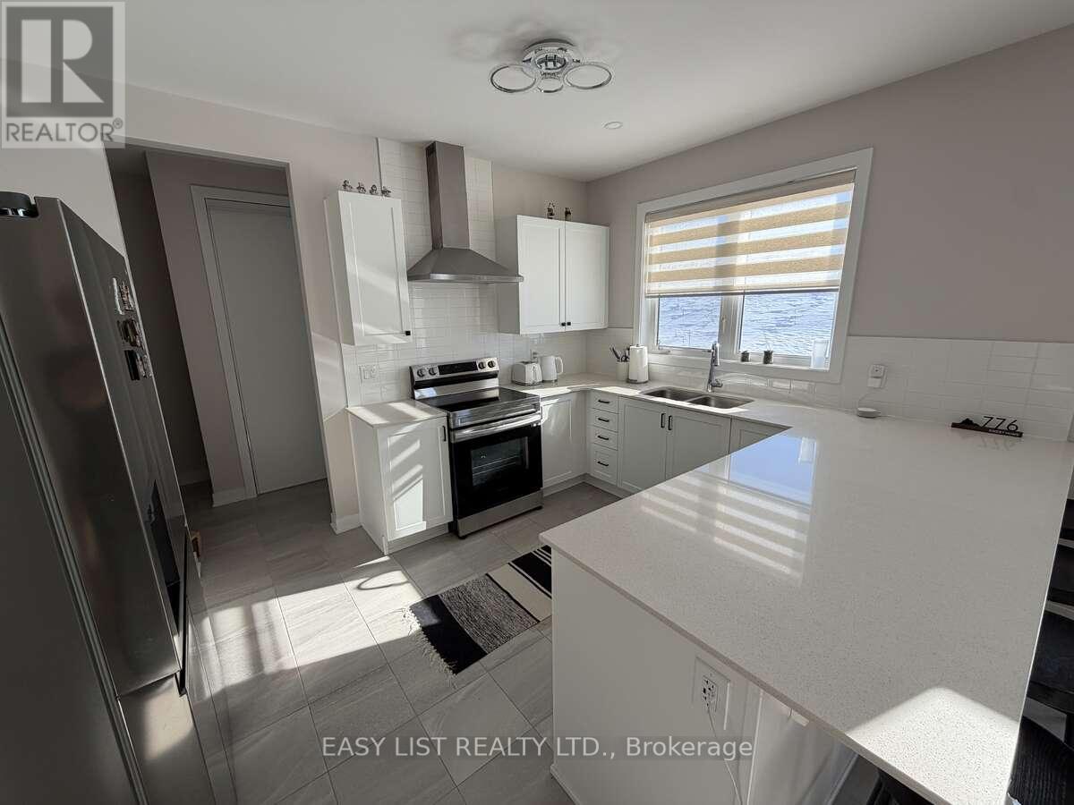 776 Eminence Street, Ottawa, Ontario  K2J 6X6 - Photo 4 - X12767846