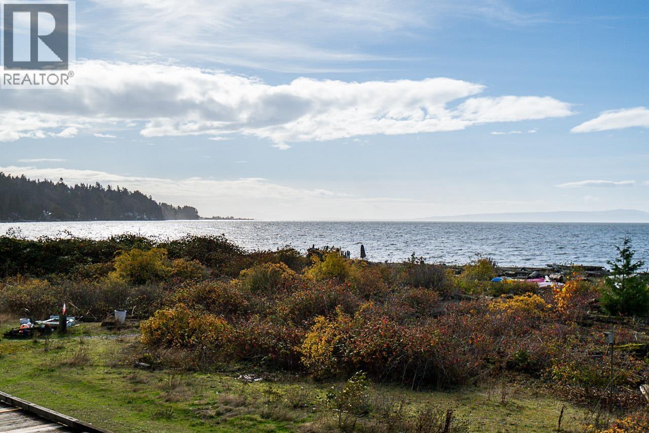 107 1120 Tsatsu Shores Drive, Delta, British Columbia  V4M 4G3 - Photo 2 - R3087540