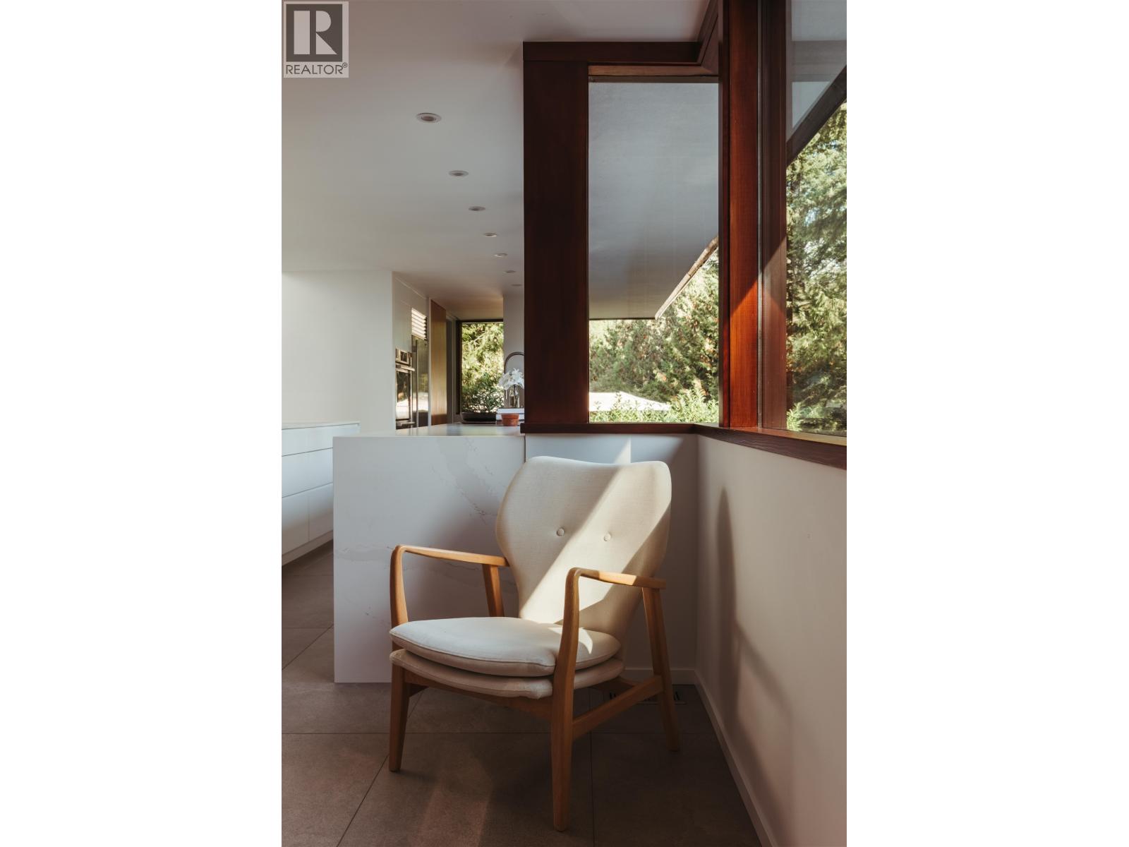 6510 Madrona Crescent, West Vancouver, British Columbia  V7W 2J8 - Photo 10 - R3087564