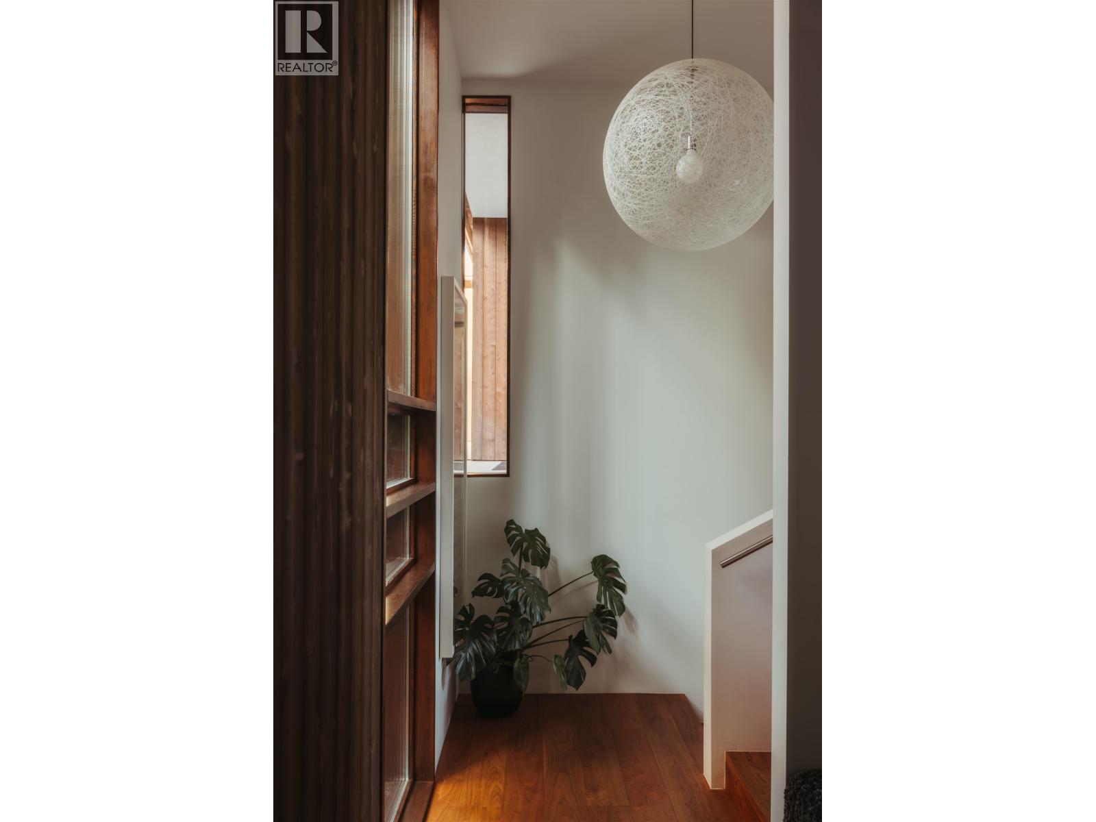 6510 Madrona Crescent, West Vancouver, British Columbia  V7W 2J8 - Photo 11 - R3087564