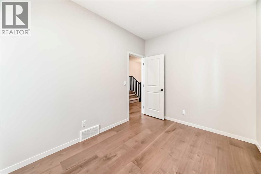 535 Tekarra Drive Nw, Calgary, Alberta  T3R 2G4 - Photo 14 - A2284353